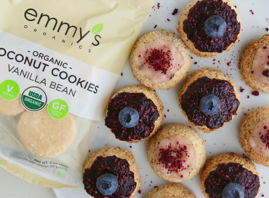 Vanilla Coconut Macaroons | Emmy's Organics