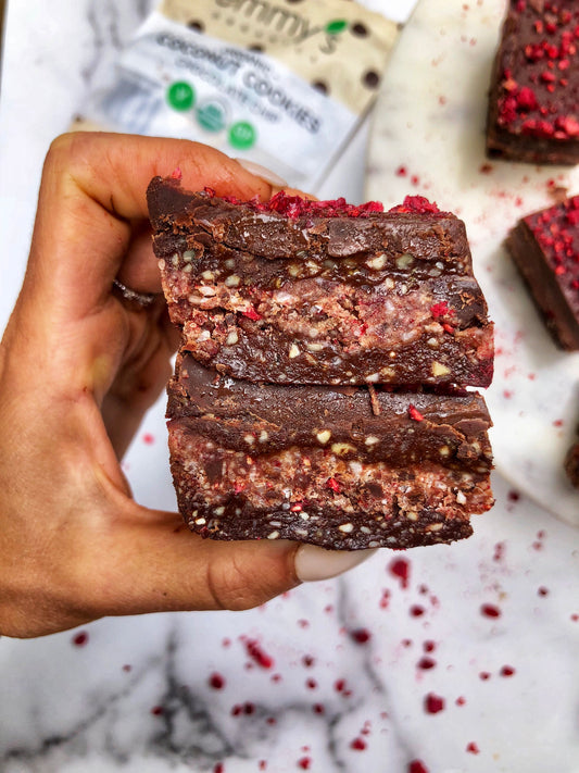 Raw Vegan Chocolate Chip Raspberry Fudge Brownies | Emmy's Organics